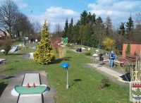 Foto: Frank Bueschler<br>Minigolfanlage Beckersbergstraße