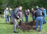 Foto: Heike Benkmann<br>Einheitsbuddeln am Tag der Deutschen Einheit (03.10.2019)