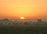 Foto: Thomas Lendt<br>Herbst 2014 - Sonnenaufgang Alsterniederung